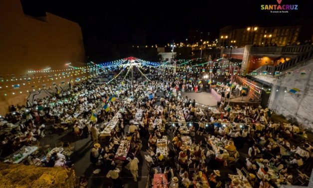 El Baile de Magos vuelve a llenar Santa Cruz de tradición, música y cultura popular