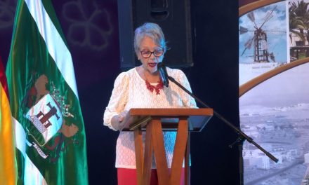 El pregón  de Pimpina Herrera abre las fiestas de la Virgen de Carrizal