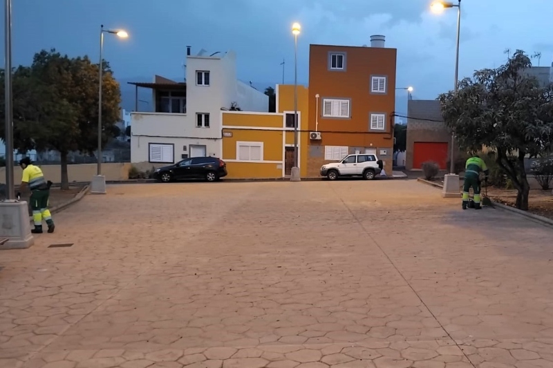 Limpieza Viaria de Telde desarrolla una jornada intensiva en El Contrapeso