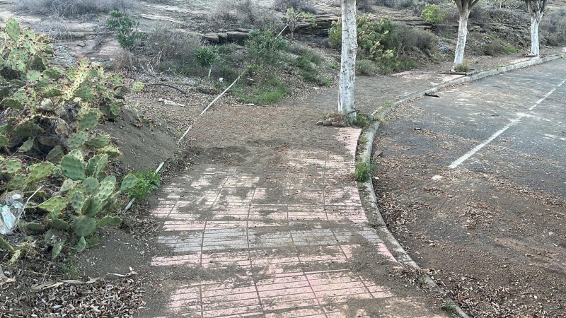 Peña el ‘anti Mazón’ que se hizo un publirreportaje con dinero público en Salinetas, abandona al resto de barrios azotados por la DANA enTelde